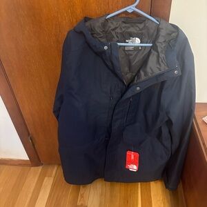 The North Face Men's Navy Performance Jacket